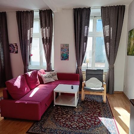טראבן-טרארבאך Ferienwohnung Barfly מראה חיצוני תמונה