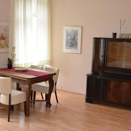 טראבן-טרארבאך Ferienwohnung Barfly מראה חיצוני תמונה
